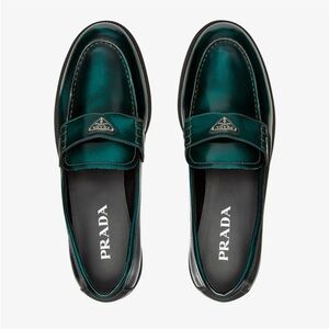 New PRADA Triangle Logo Loafer In Bosco $1,200 39